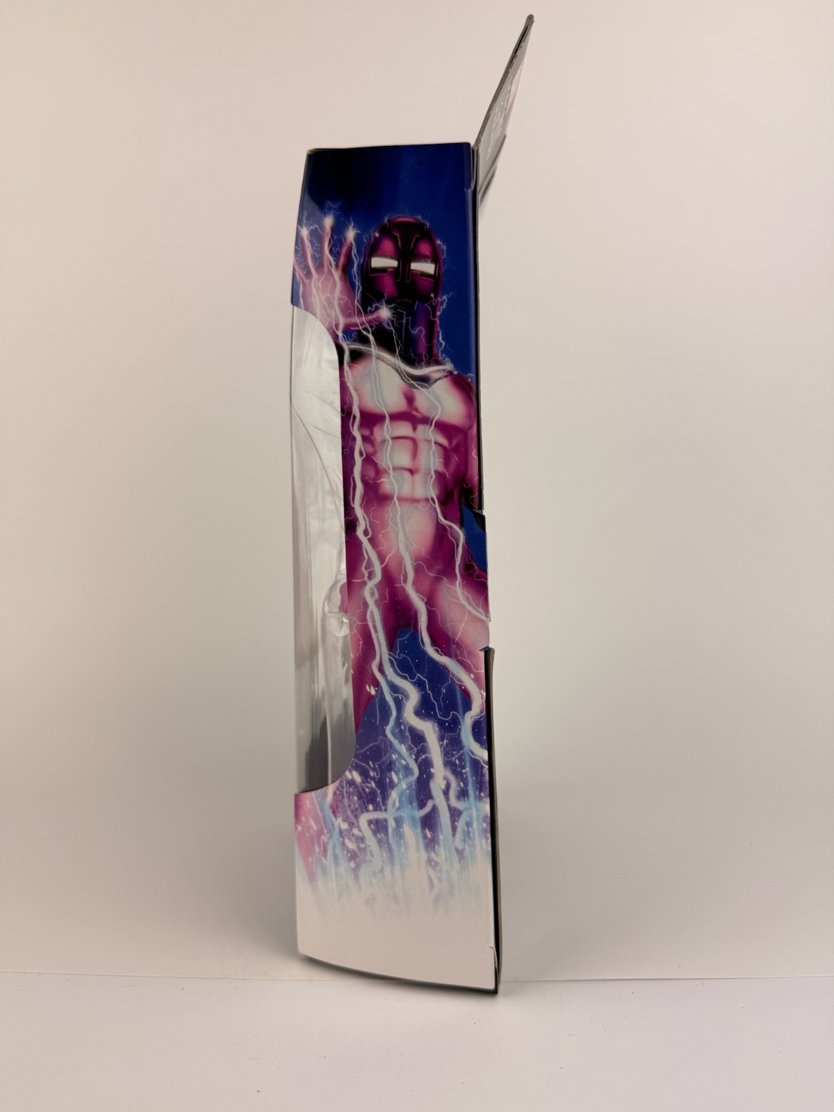 Hasbro Marvel Legends Living Laser