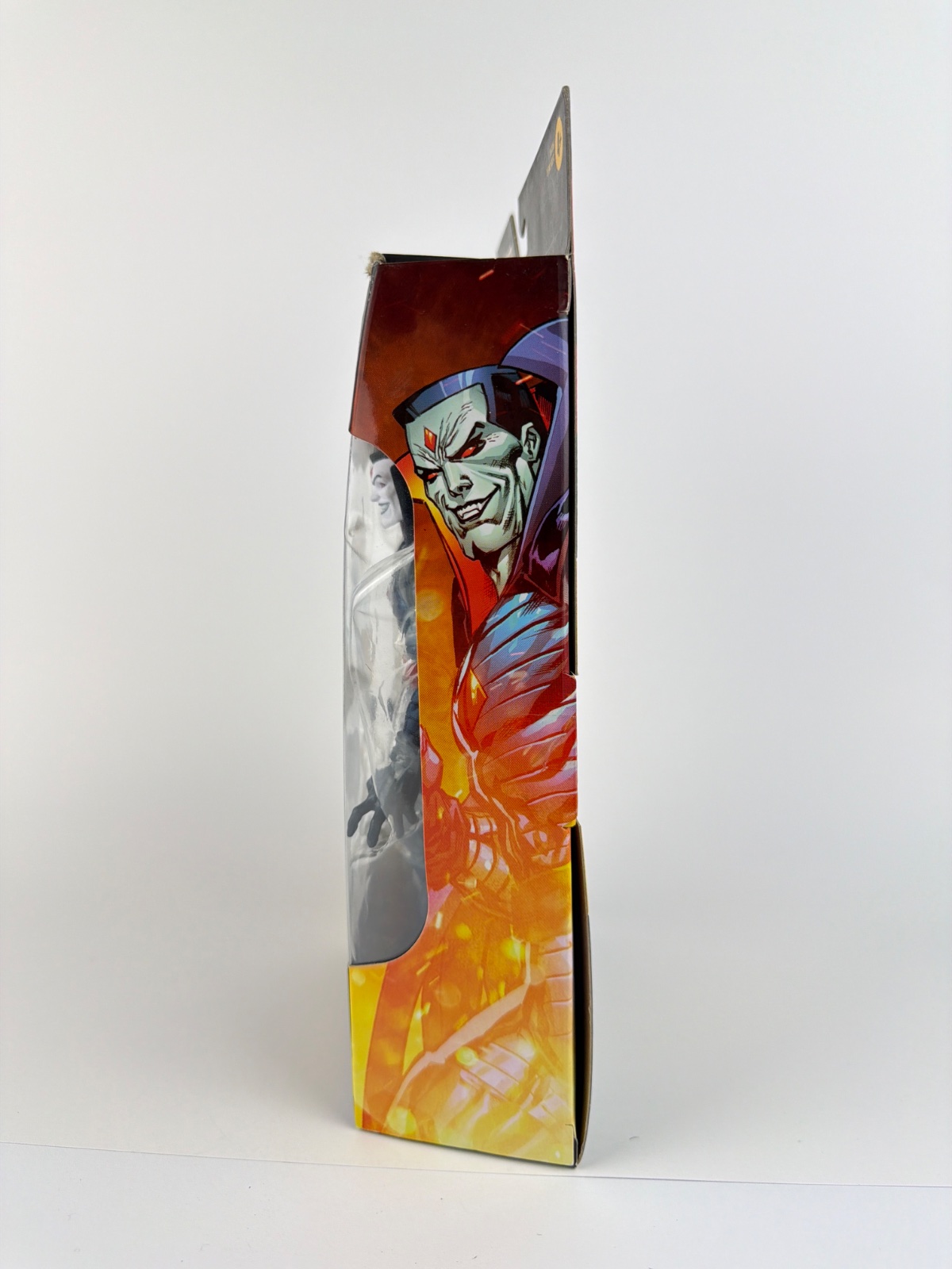 Hasbro Marvel Legends Mister Sinister